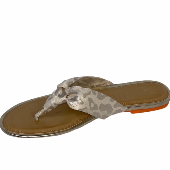 Amelia Grace Adellia Champagne flip-flop 8.5 - Picture 3 of 8